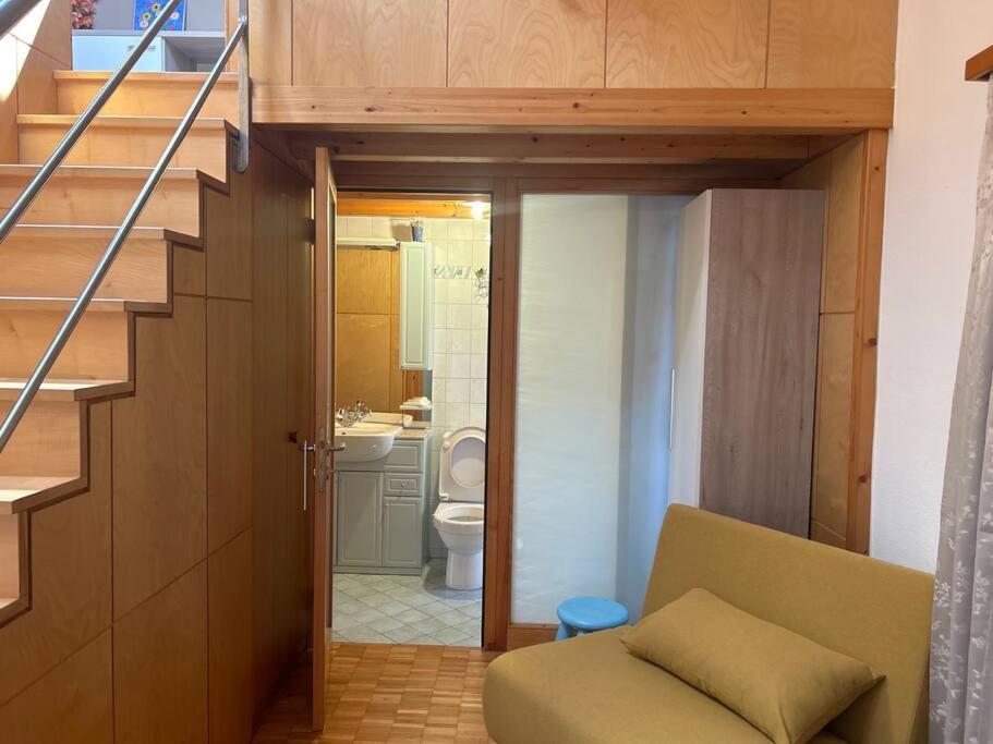 A Hilarious Hideaway In Roveredo Apartment Luaran gambar