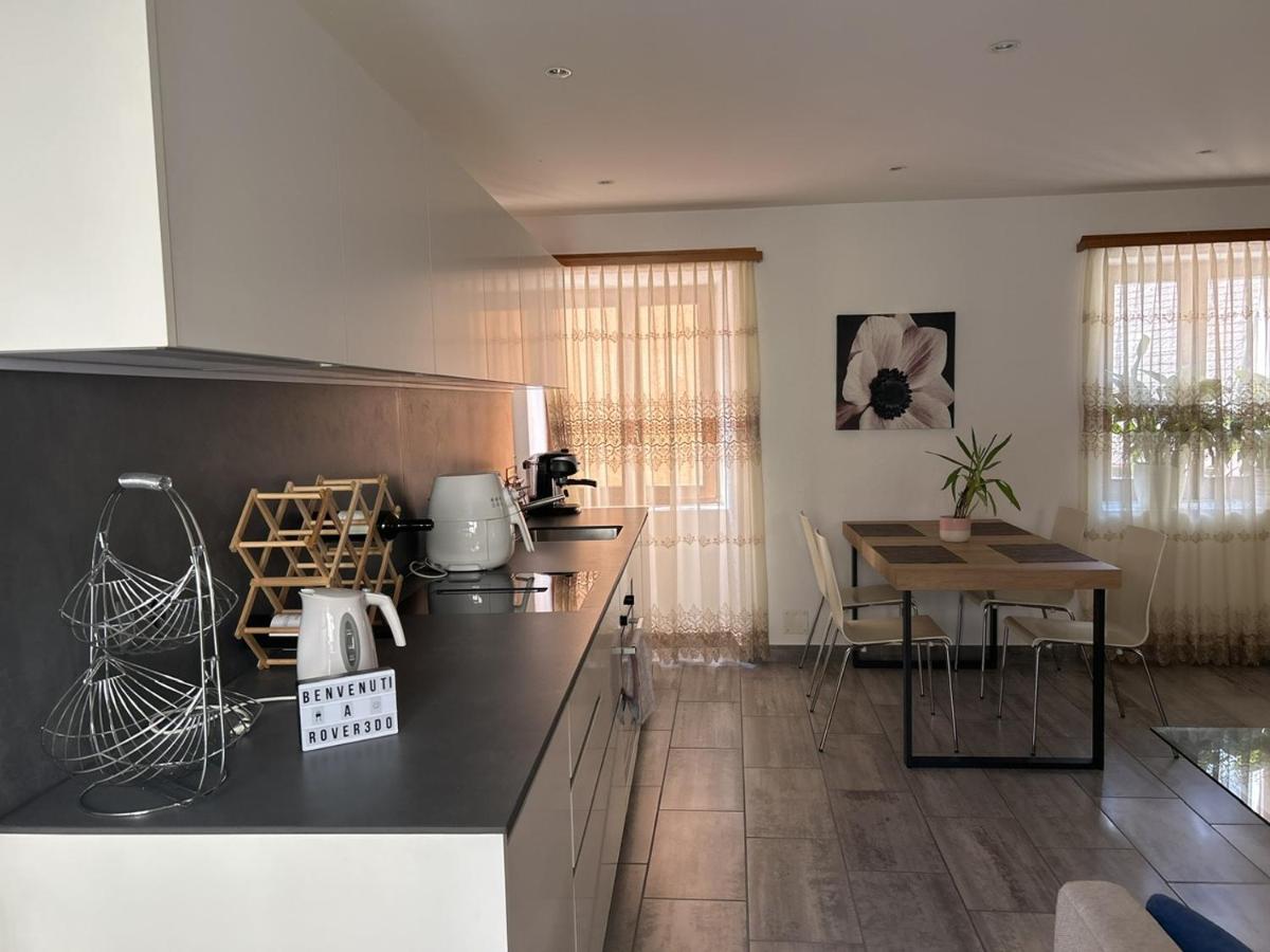 A Hilarious Hideaway In Roveredo Apartment Luaran gambar